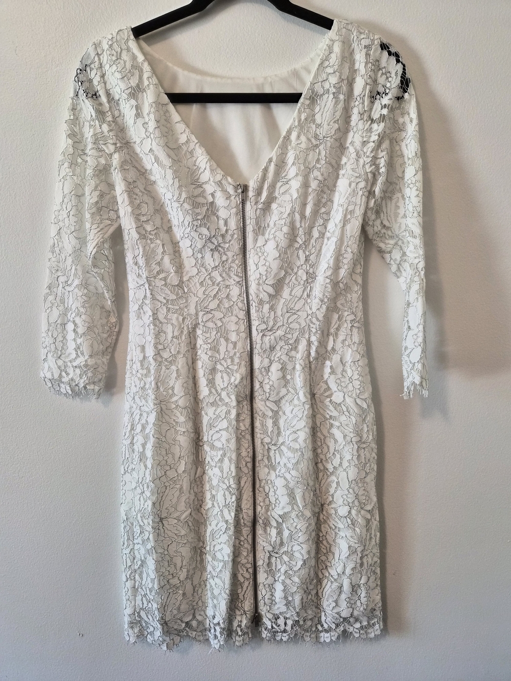 Adrianna Papell White Metallic Lace Sheath Dress Size 2 - Picture 5 of 9